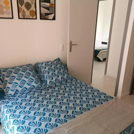 Jolie Maison De *